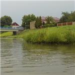 Silniční most Rašovice a ústí Blatnice (vpravo) do Mrliny (km 6,5)