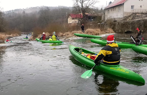Nájezd ledovou tříští do Pěnkavy