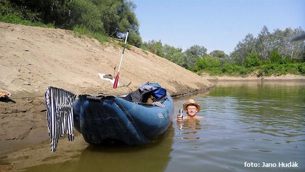 Piesková pláž na Latorici Piesková pláž na Latorici