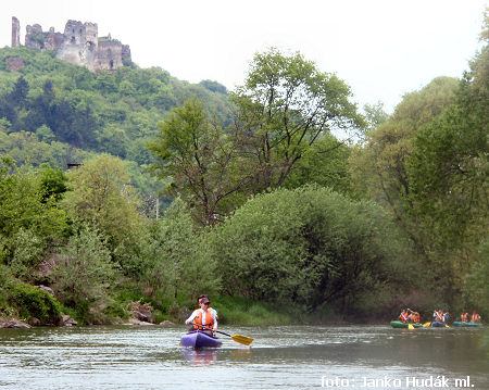 Ondava pod hradom Čičva Ondava pod hradom Čičva